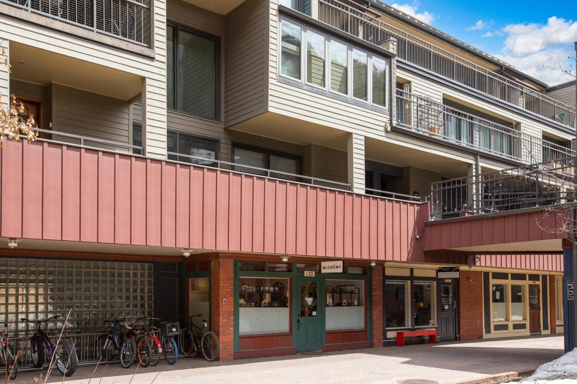 Cimarron Lodge 50 By Avantstay Ski-Inski-Out Property In Complex W Two Hot Tubs 텔루라이드 외부 사진